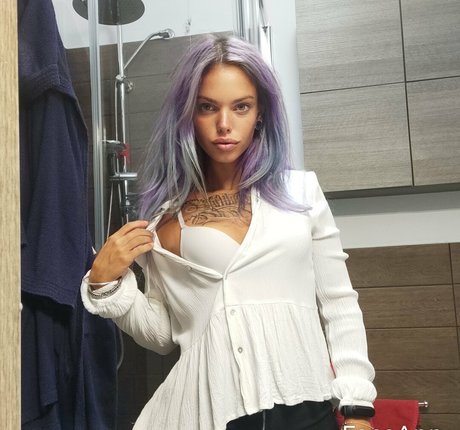 sexting onlyfans art porn still