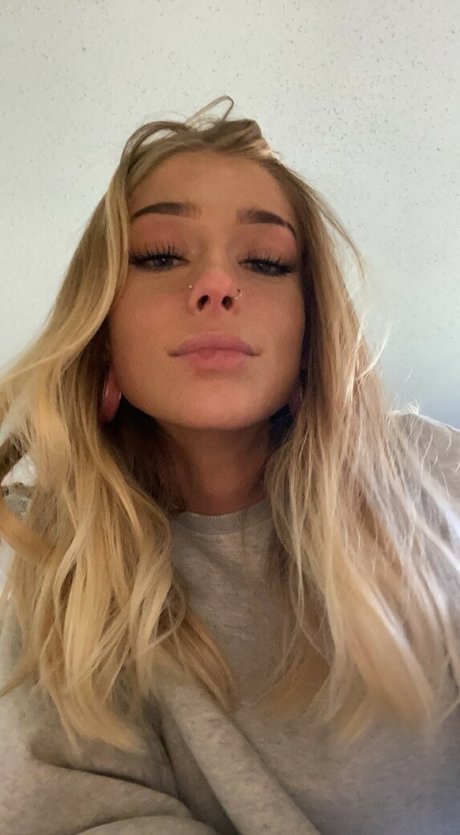 Rylee Pattersun naked onlyfans