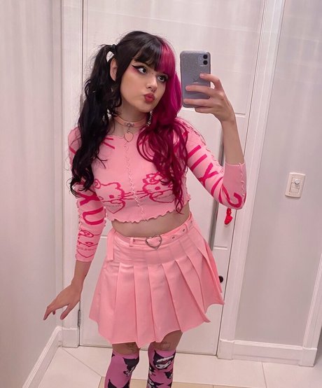 Lovecherrybella onlyfans leak