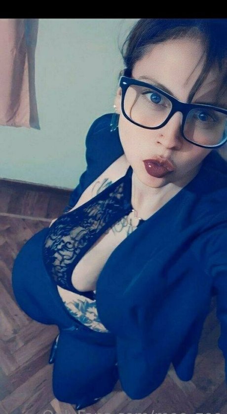 mee zee onlyfans photos