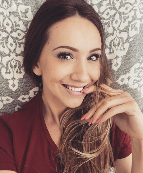 goldhailey onlyfans model photo