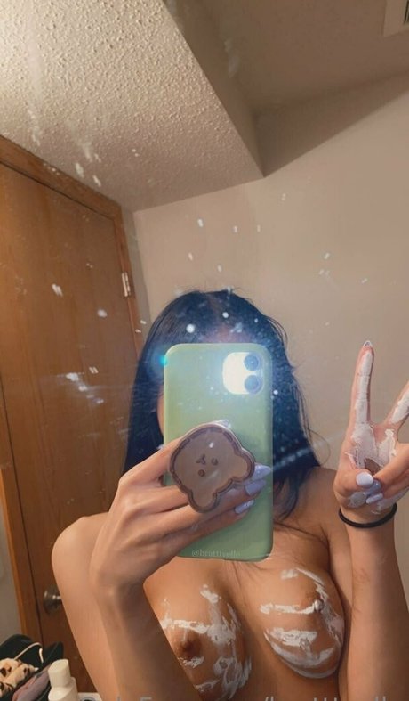 bratttyelle onlyfans porno