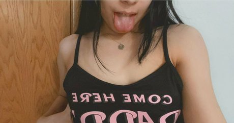 bratttyelle onlyfans leaked naked