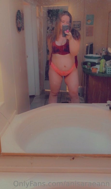 anisaraeann onlyfans xxx