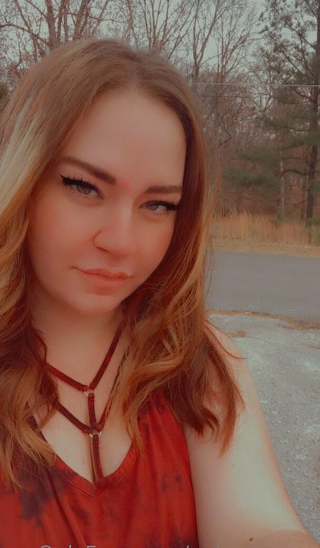 anisaraeann onlyfans nudes