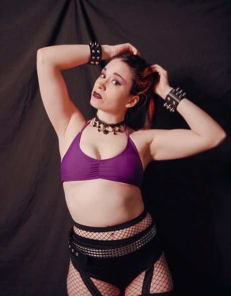 SunfyreTv onlyfans topless