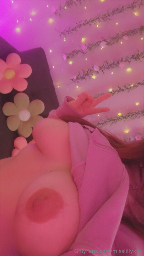 misslillyxxx leaked nudes onlyfans