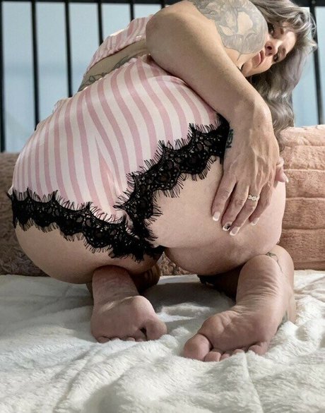 Th3dimestorecowgirl naked onlyfans leaked