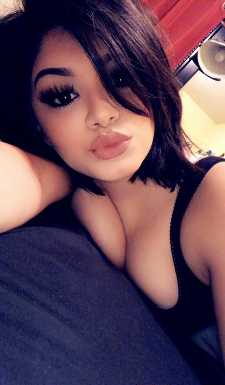 Daniela Chaverry onlyfans page