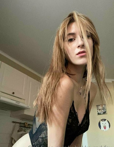 rebekka red fox onlyfans x