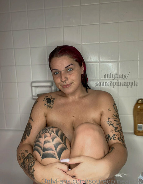 Souredpineapple sexy onlyfans