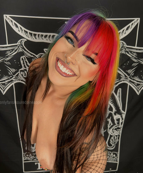 Souredpineapple naked only fans