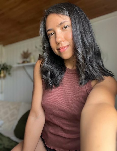 famous nude onlyfans hot photo