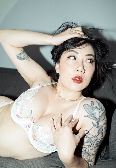 Ravenna Tran nudes onlyfans leaked