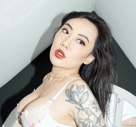 Ravenna Tran onlyfans nsfw