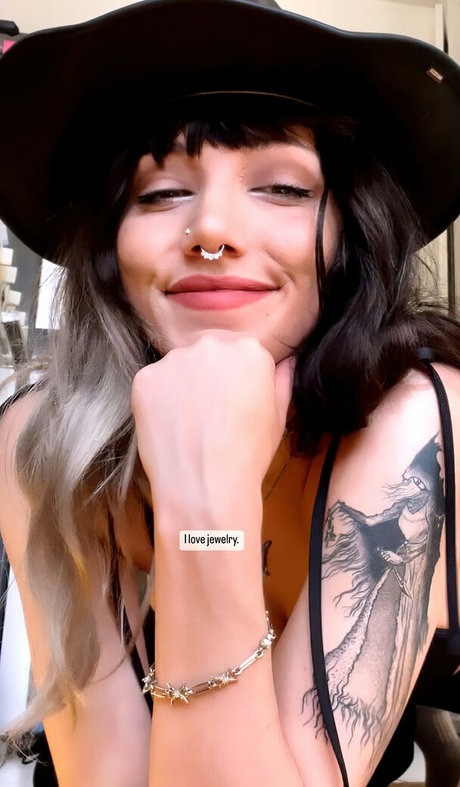 moonstreuxx only fans leaks