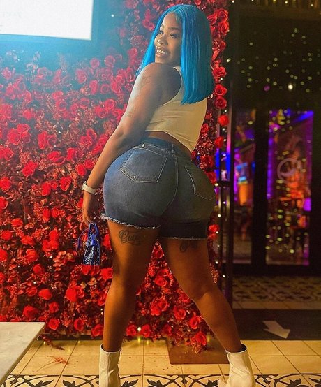 phattgirlcoco onlyfans archive