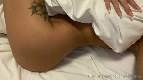naughtybabygirl2 onlyfans nudes