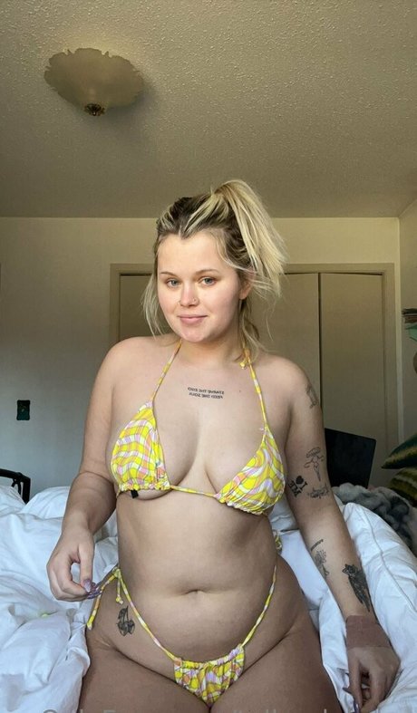 tallandalover onlyfans ass