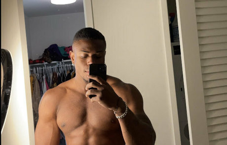 prettyskinboi onlyfans leak free