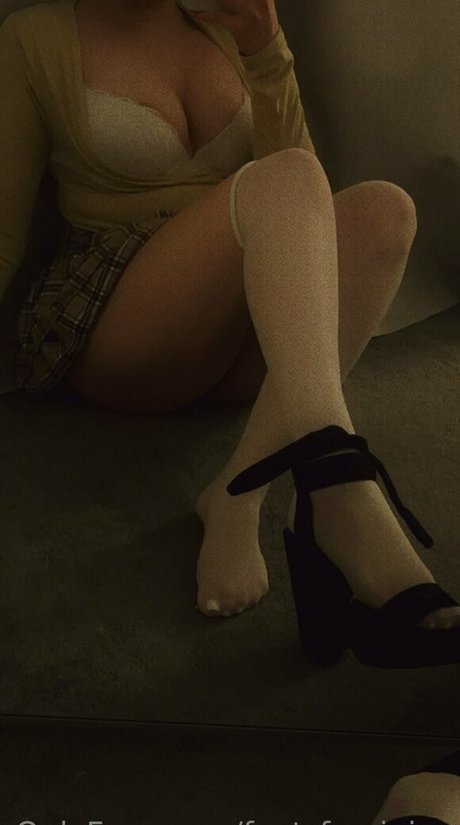 feet feminine onlyfans page