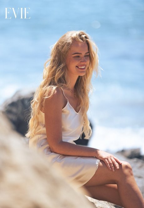 Eva Vlaardingerbroek only fans leak nude