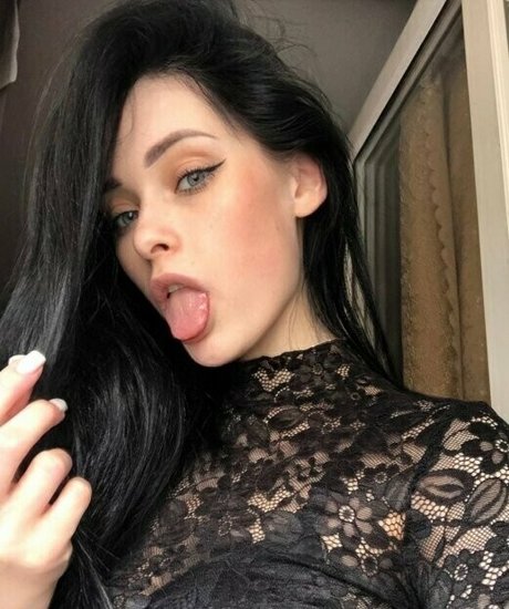 deep alisa onlyfans star