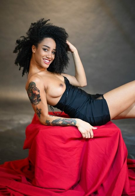 Rikae Crisi sextape onlyfans