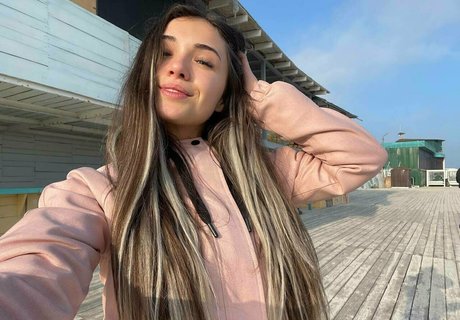 yourqueen3 nude onlyfans leaked