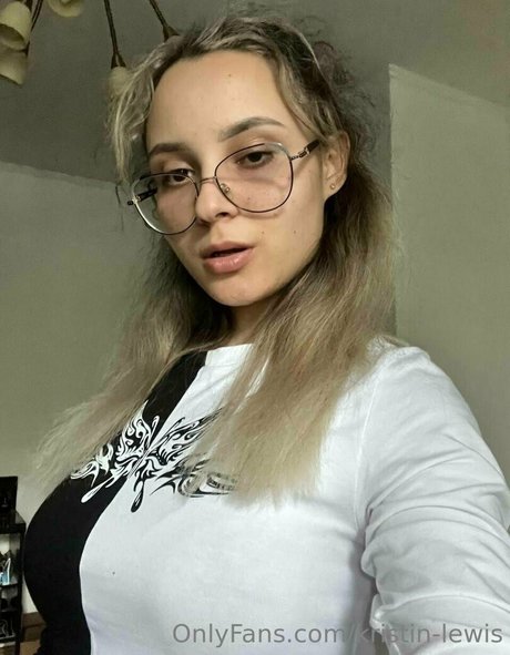 kristin lewis onlyfans leak nudes