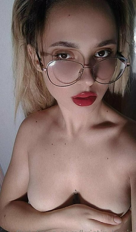 kristin lewis onlyfans leak naked