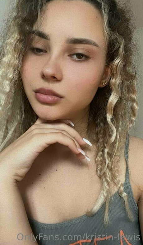 kristin lewis nude onlyfans leak
