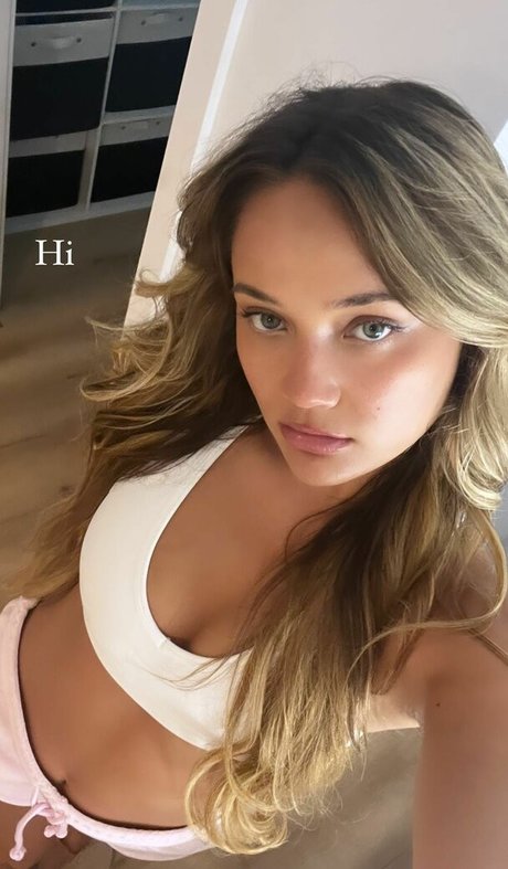 Mia Gibbs onlyfans leaks sex