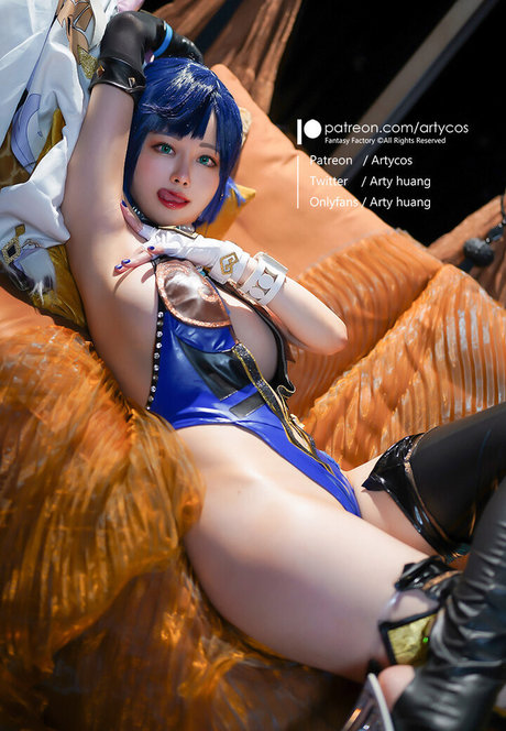 Arty Huang topless onlyfans