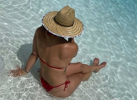 petite onlyfans art porn selfie