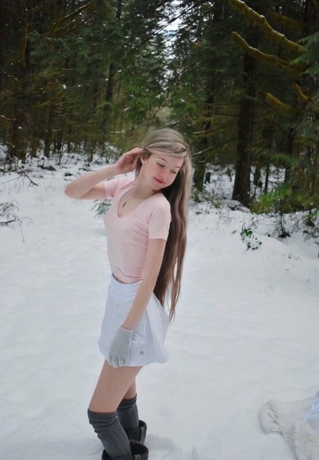 x snowie x onlyfans content type