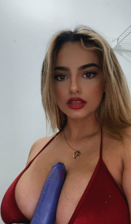 freakydesi onlyfans strip