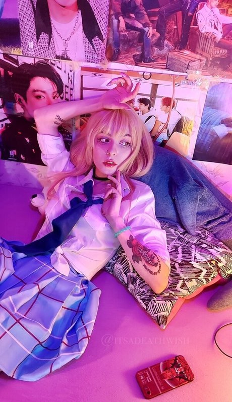 itsadeathwish onlyfans model photo