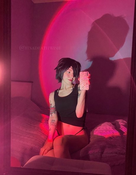 itsadeathwish onlyfans leaked pictures