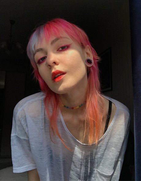 itsadeathwish onlyfans leaked photos