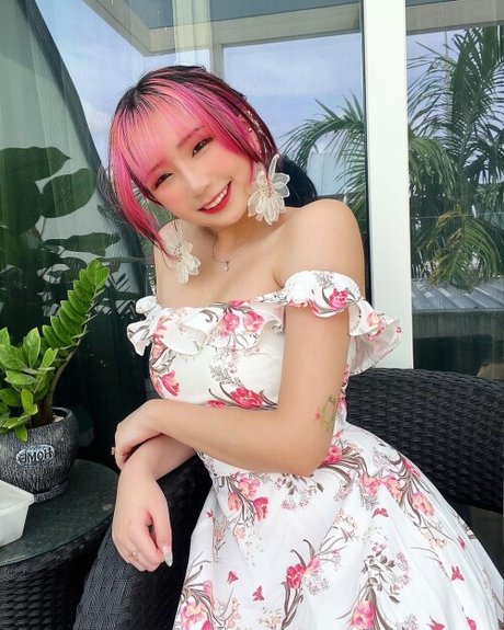 Akaei Ray onlyfans gratis