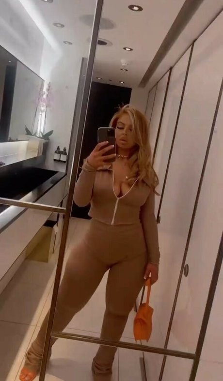 Esmee Dream onlyfans porn free