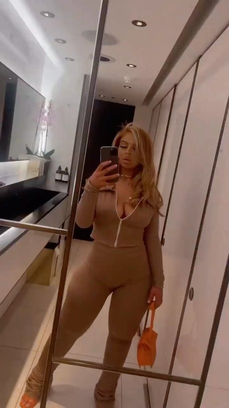 Esmee Dream free onlyfans