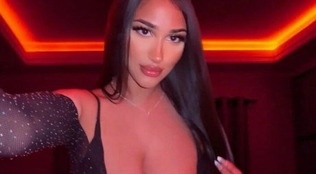 caramelcandyxxx nudes only fans