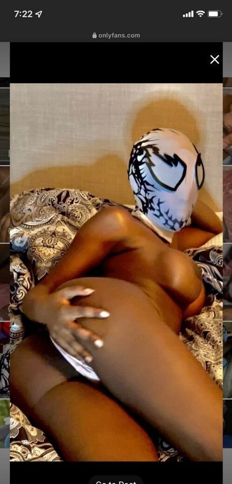 realmilesandgwen onlyfans ass