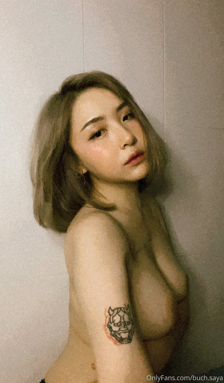 b saya naked only fans