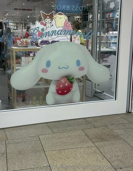 Enyaarwyen leak onlyfans nude