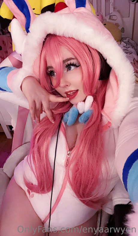 Enyaarwyen naked leaked onlyfans