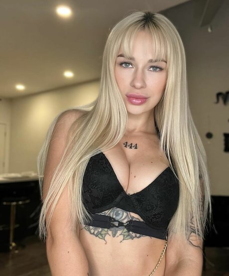 lindseyparanormal onlyfans leak sex