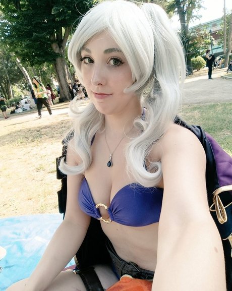 Pink Fluffy Kitchicorn leaked onlyfans photos